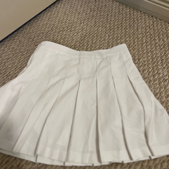 Sunday Best White Pleated Skirt - Picture 1 of 2
